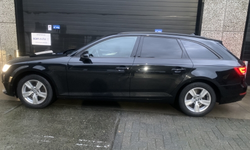 Audi A4 avant 1.4 Tfsi 6v + GPS + Xenon + Trekhaak wegklapbaar +++